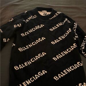 Balenciaga sweater authentic